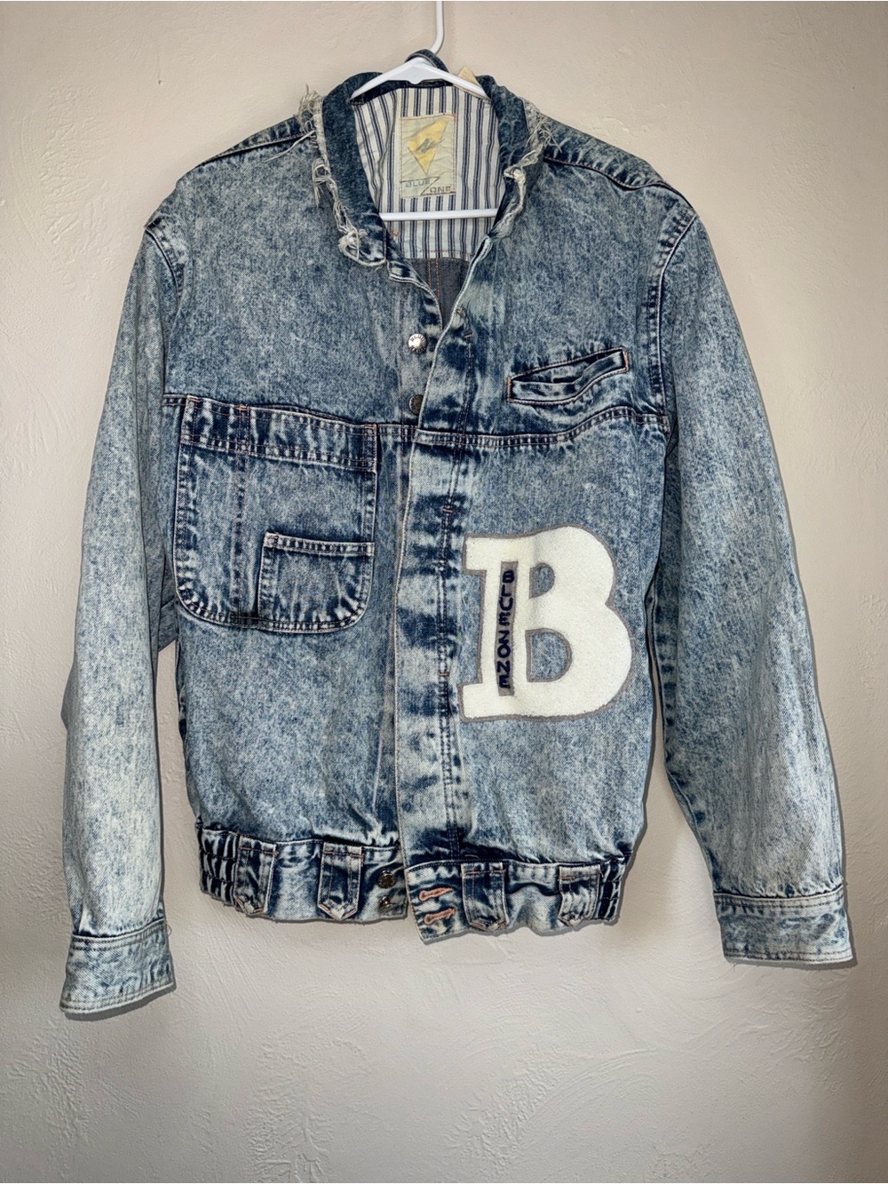 Vintage Blue Zone Acid Wash Denim Jacket Large‎
